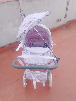 Cochecito de muñecas Cuevas