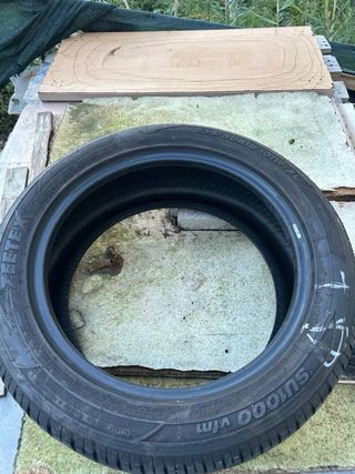 Neumáticos 80% vida útil