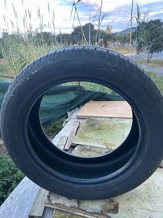 Neumáticos 80% vida útil