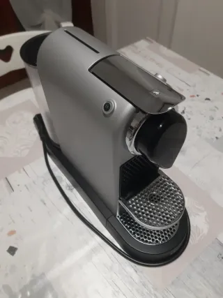 Macchina Caffè Nespresso Citiz