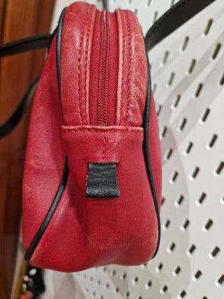 Bolso de piel rojo y negro vintage