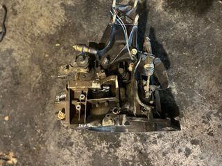 caja de cambios 20UM04