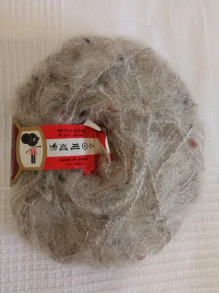 14 ovillos de lana Torredemer Austria gris claro