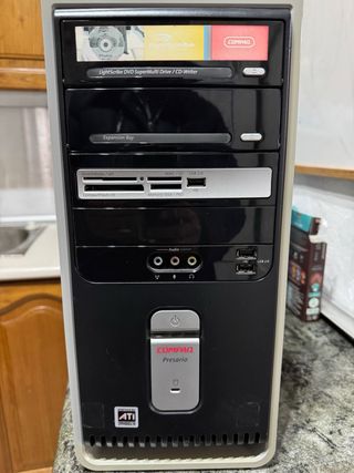 Ordenador Compaq Presario para piezas