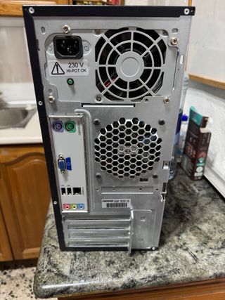 Ordenador Compaq Presario para piezas
