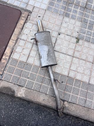 Tubo de escape Ford fiesta