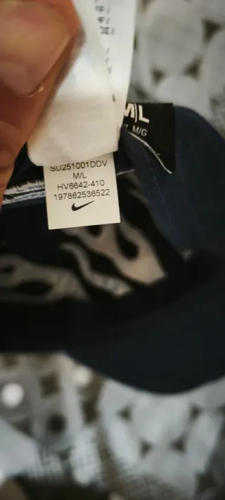 Gorra Nike Llamas Azul y Blanco