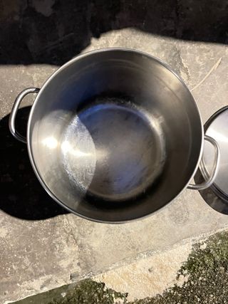 Pentola in metallo