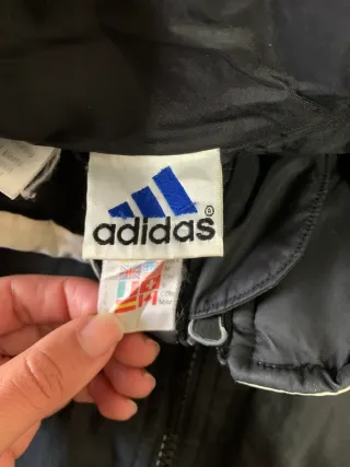 Chaqueta Adidas Vintage Negra y Amarilla