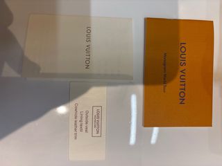 Pulsera Louis Vuitton Negra (precio negociable)