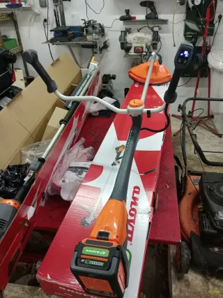 Desbrozadora de batería Anova 60v