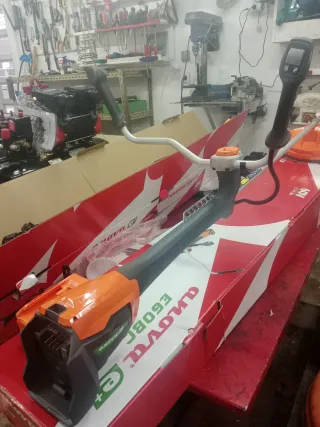 Desbrozadora de batería Anova 60v