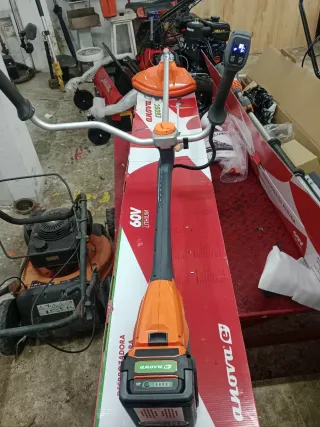 Desbrozadora de batería Anova 60v