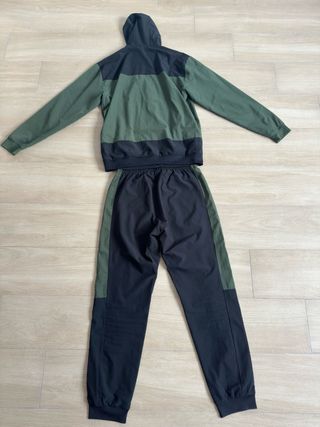 Chándal Emporio Armani Negro y Verde