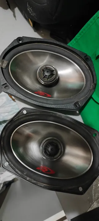 Altavoces 6x9 Alpine