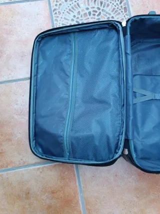 Maleta Delta gris 60x45x25