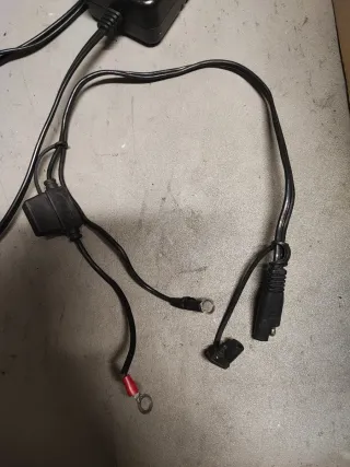 Mantenitore batterie litio e acido