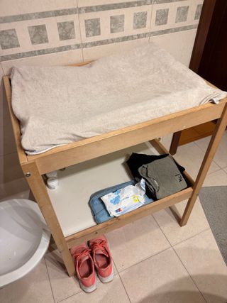 Cambiador IKEA madera
