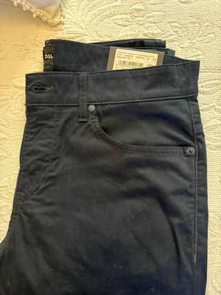 Pantalón Boss Delaware Slim Fit Gris