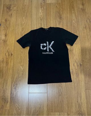 Camiseta Calvin Klein CK Negra