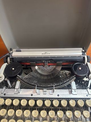 Máquina de escribir Adler Tippa años 60 vintage