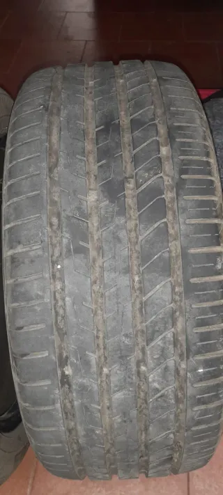 Neumáticos 235/45 R18 98Y XL