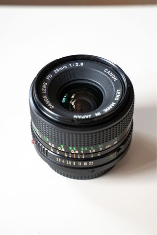 Obiettivo Canon FD 28mm f2.8