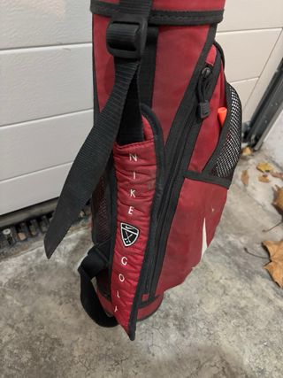 Bolsa y juego de palos de golf para niños Nike