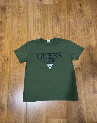 Camiseta Guess verde