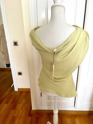 Top Zara Drapeado Asimétrico Verde