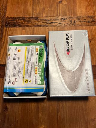 Zapatos de trabajo blancos.COFRA Born to Work