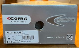 Zapatos de trabajo blancos.COFRA Born to Work