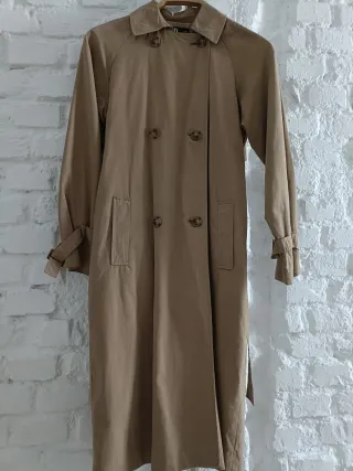 Zara Gabardina Beige Clásica