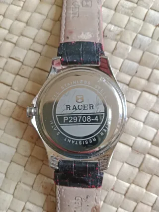 Reloj Racer plateado y negro