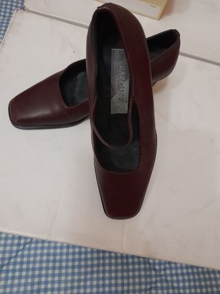 Zapatos de piel mujer Carrasco burdeos