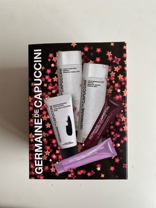Pack Navideño Germaine de Capuccini sin estrenar