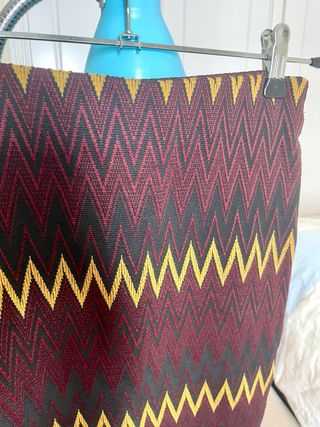 Falda Zara Étnica Ajustada Knit
