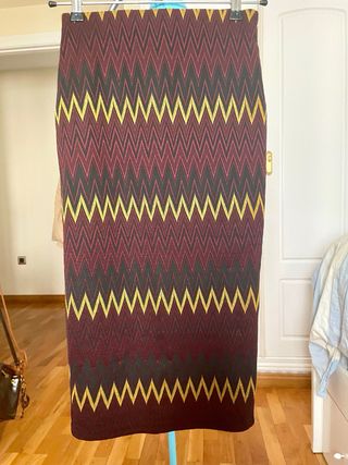 Falda Zara Étnica Ajustada Knit