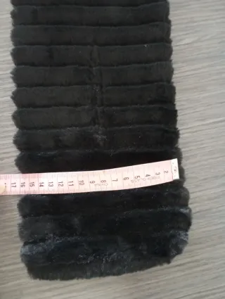 Bufanda pelo sintético negra mujer