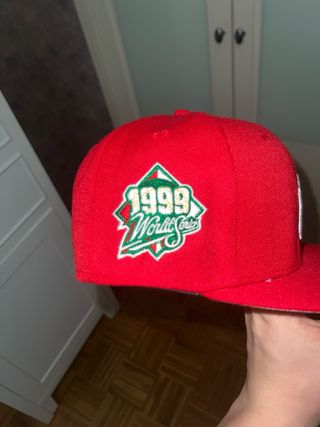 Gorra New Era NY Rosa y Roja