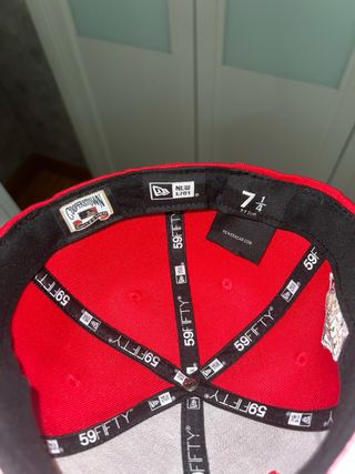 Gorra New Era NY Rosa y Roja