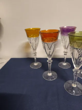 Copas de cristal de colores