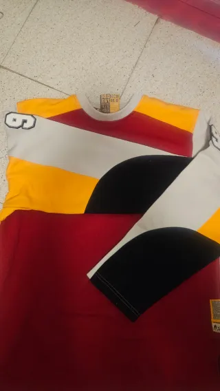 Camiseta de fútbol americano Broncstilo