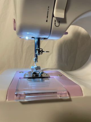 Máquina de coser Prixton P110 Completa + Extras