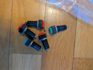 Lote 5 Interruptores Pulsadores