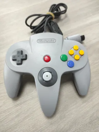 Console Nintendo 64 Grigia e Nera