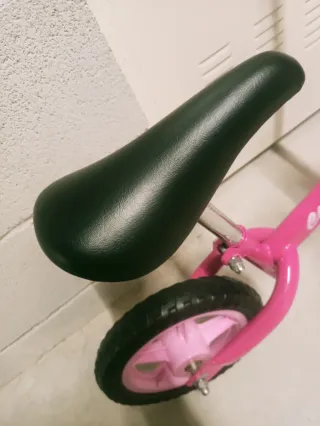 Bicicleta infantil rosa Chicco