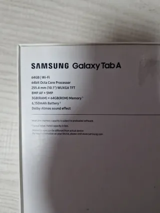 Samsung Tab A Negra con funda.