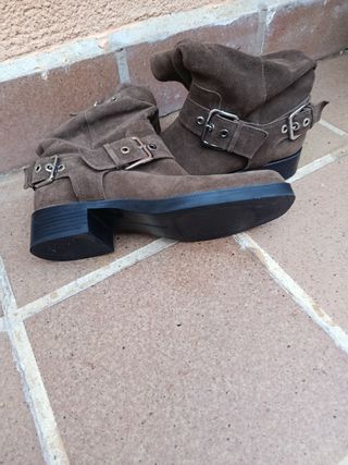 Botines Marrones de Piel
