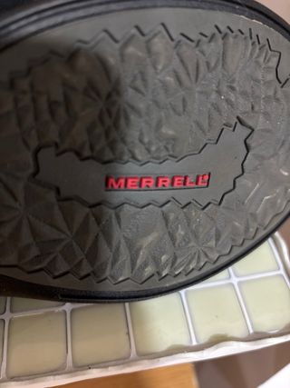 Botas altas Merrell negras